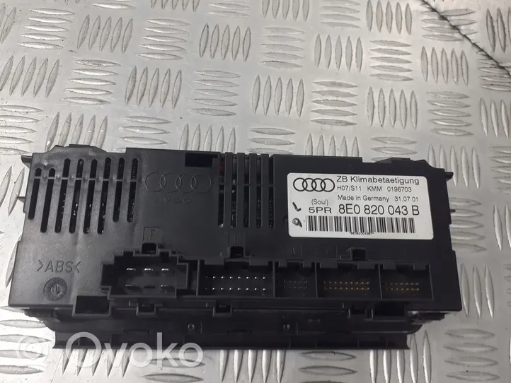 Audi A4 S4 B6 8E 8H Interrupteur ventilateur 8E0820043B