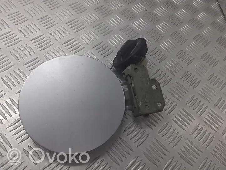 Honda Civic Отделка вокруг крышки топливного бака 