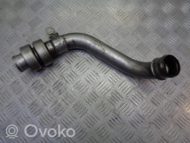 Renault Megane II Manguera/tubo de admisión turbo del aire 8200185556A