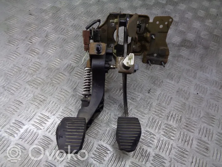 Peugeot 307 Brake pedal 