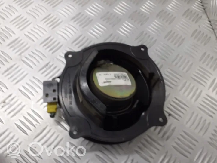 Alfa Romeo GT Subwoofer-bassokaiutin 46745350