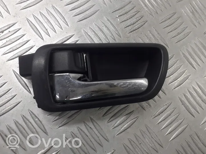 Toyota Corolla Verso E121 Klamka wewnętrzna drzwi przednich 69206-0F010