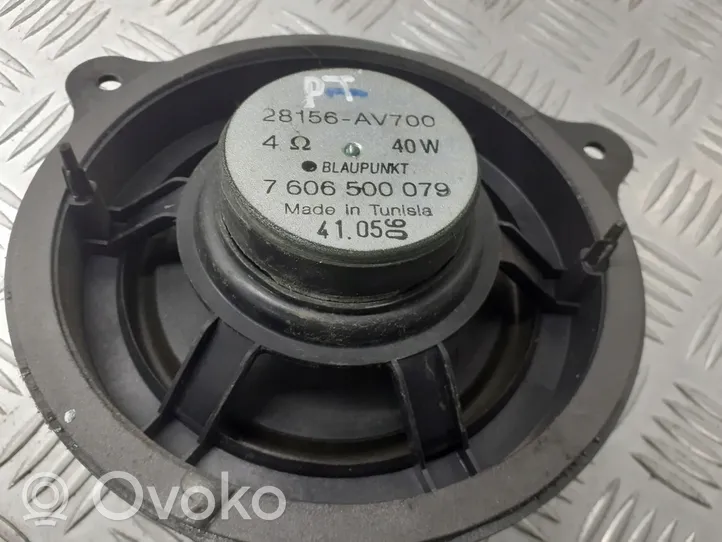 Nissan Primera Subwoofer-bassokaiutin 28156-AV700