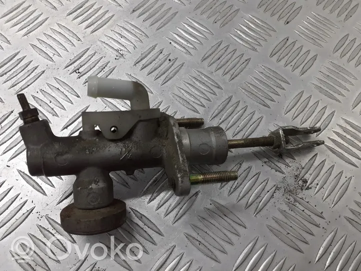 Nissan Primera Pomocniczy cylinder łożyska wciskowego sprzęgła 