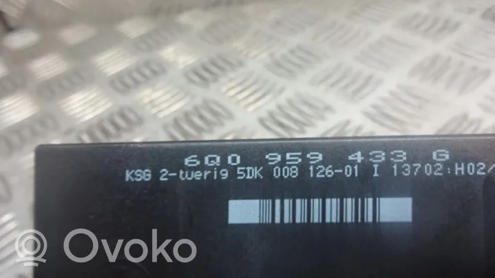 Volkswagen Polo IV 9N3 Module reconnaissance vocale 6Q0959433