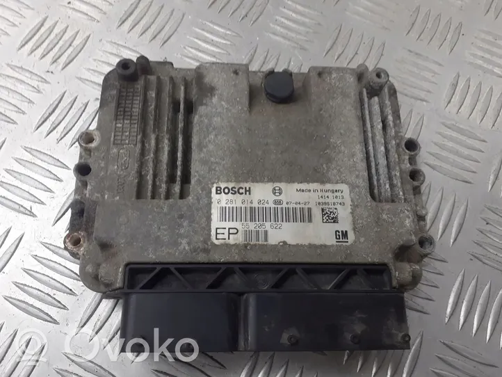 Opel Zafira B Unité de commande, module ECU de moteur 55205622