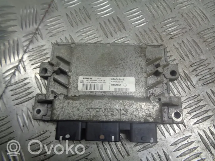 Renault Clio II Komputer / Sterownik ECU silnika 8200454467