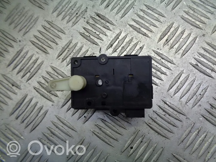 Volvo S40, V40 A/C air flow flap actuator/motor MR268261