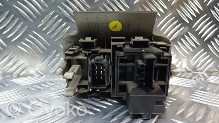 Renault Scenic II -  Grand scenic II A set of switches 