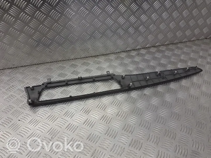 Mitsubishi Lancer Kita panelės detalė MR532228