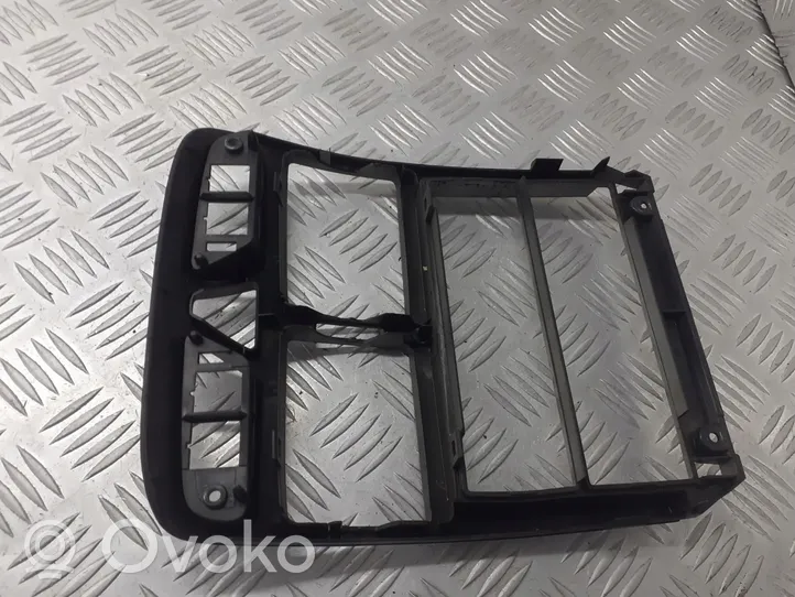 Peugeot 307 Console centrale, commande de multimédia l'unité principale 9634505077