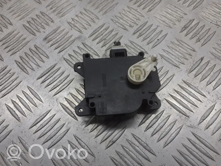 Mitsubishi Colt CZ3 Motorino attuatore ricircolo aria dell’A/C CZ113800-2840