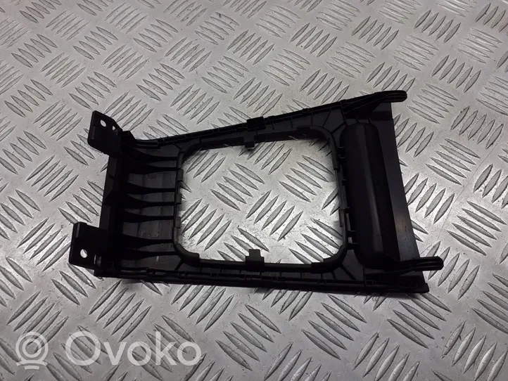 Opel Zafira B Gear shifter surround trim plastic 13162583