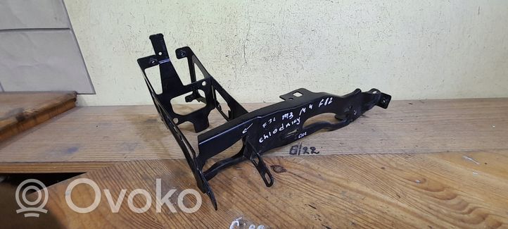 BMW M4 F82 F83 Panel mocowania chłodnicy 