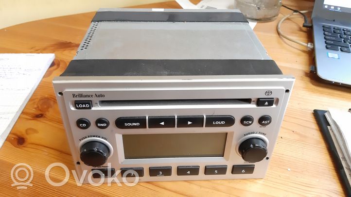 Brilliance BS6 Radio / CD/DVD atskaņotājs / navigācija 