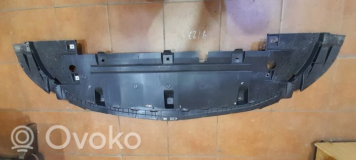 Mercedes-Benz B W247 Front bumper skid plate/under tray 