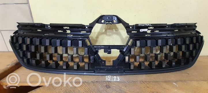 Renault Austral Maskownica / Grill / Atrapa górna chłodnicy 