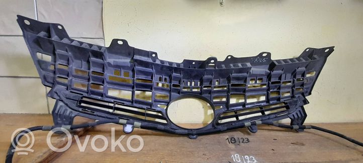 Toyota Prius (XW20) Front bumper upper radiator grill 