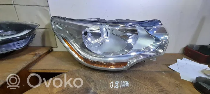 Citroen C4 II Lampa przednia 