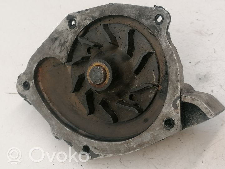 Opel Vivaro Water pump 5179