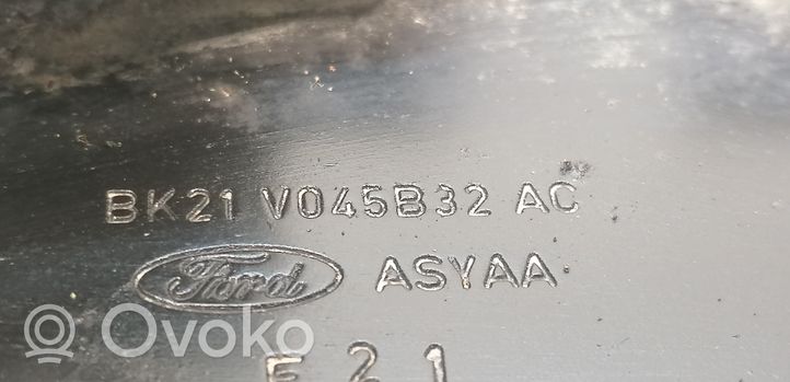 Ford Transit Kita variklio skyriaus detalė BK21V045B32AC