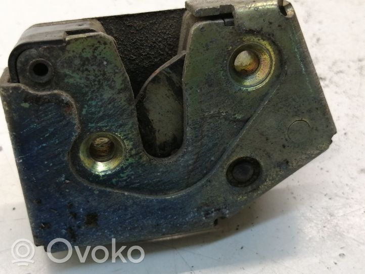 Ford Transit Sliding door lock 96VBV264A26AA