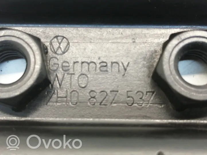 Volkswagen Transporter - Caravelle T5 Boucle de verrouillage porte arrière / crochet de levage 7H0827537