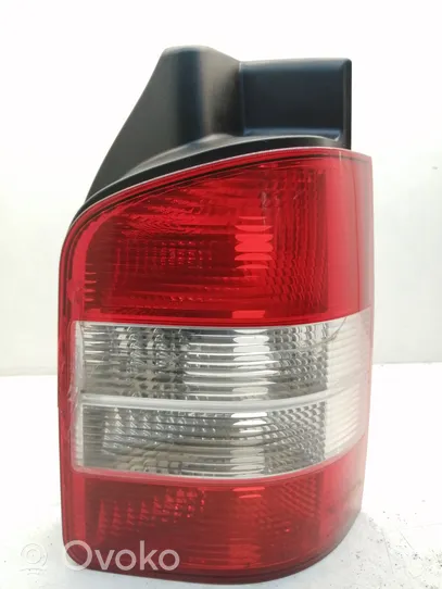 Volkswagen Transporter - Caravelle T5 Lampa tylna 7H0945096L