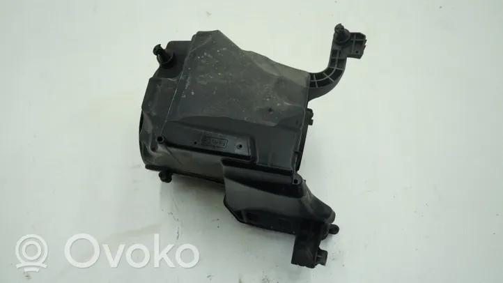 Volvo V50 Air filter cleaner box bracket assembly 