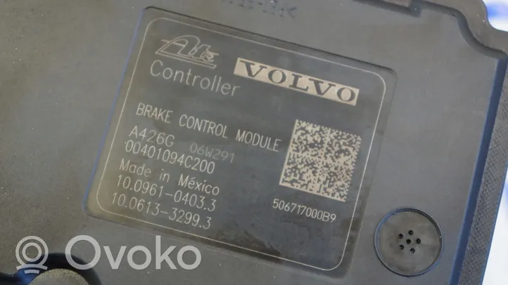 Volvo V70 ABS-pumppu 30736633