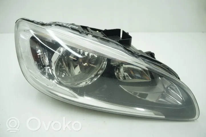 Volvo V60 Lampy przednie / Komplet 31420118