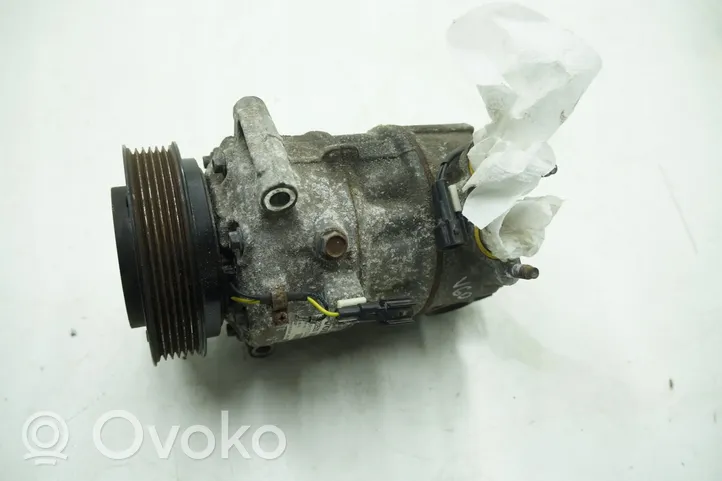 Volvo V60 Oro kondicionieriaus kompresorius (siurblys) 31332528