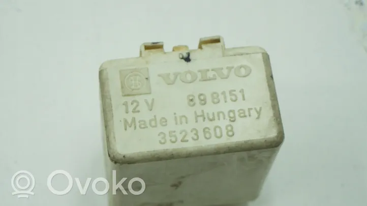 Volvo 740 Fuel pump relay 3523608