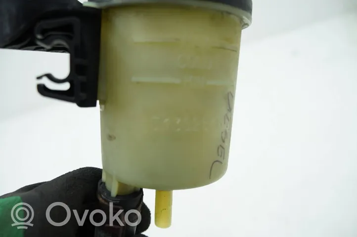 Volvo V60 Zbiornik płynu wspomagania układu kierowniczego 31302576