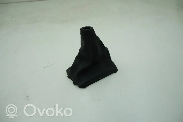 Volvo XC60 Rivestimento in plastica cornice della leva del cambio 