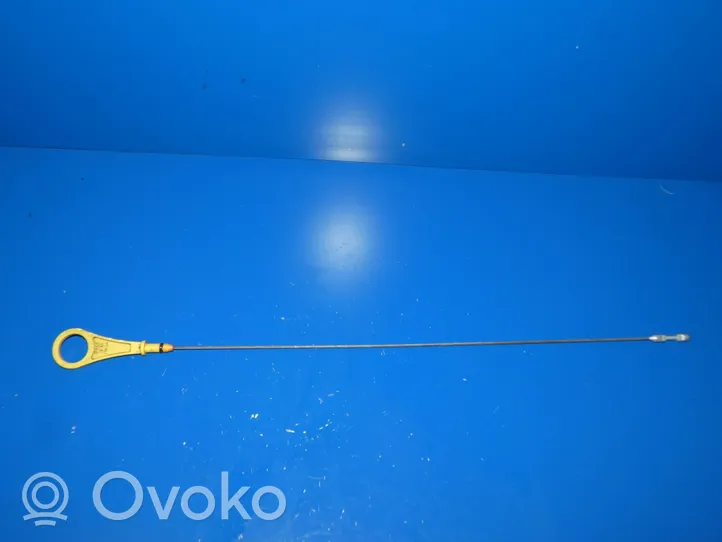 Volvo V40 Oil level dip stick 