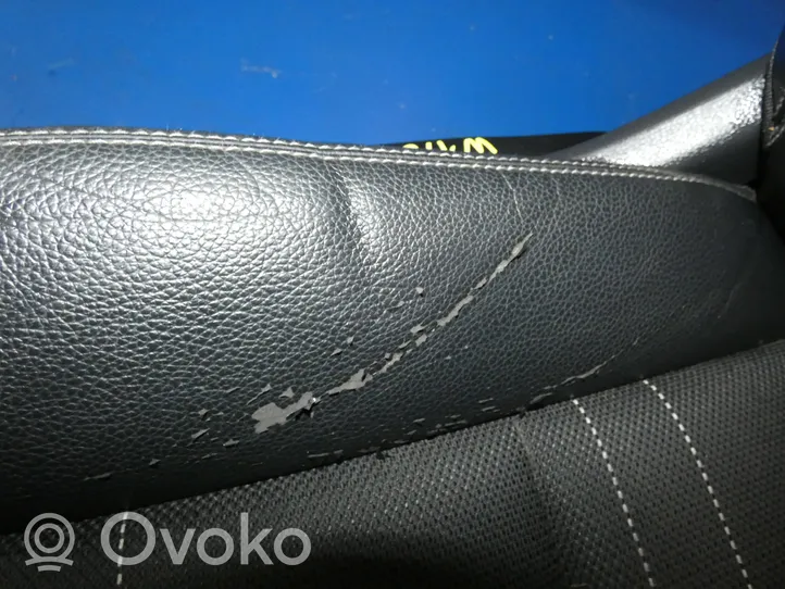 Mercedes-Benz A W176 Front passenger seat 