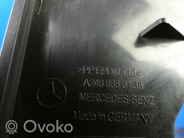 Mercedes-Benz B W246 W242 Välijäähdyttimen ilmanohjauksen ilmakanava A2468880138