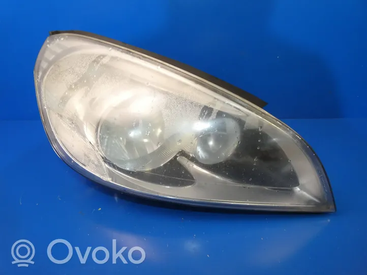 Volvo V60 Lampa przednia 31299997