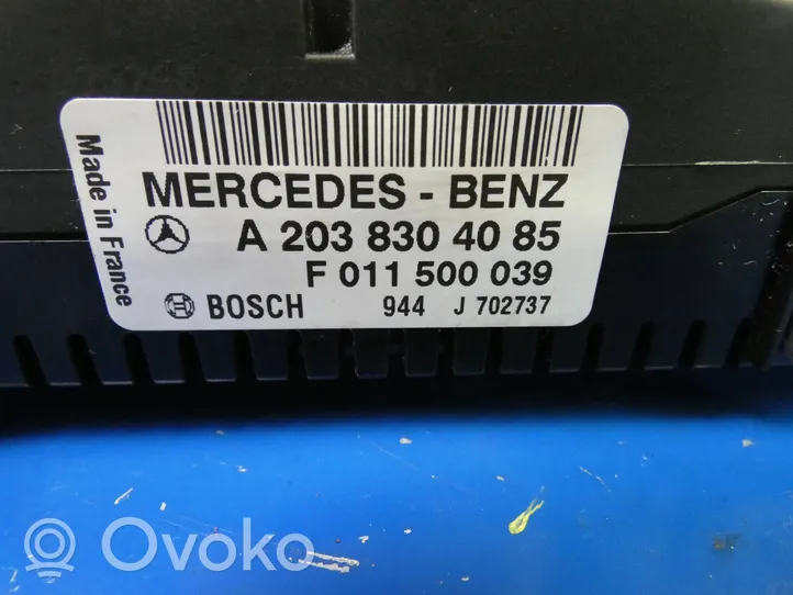 Mercedes-Benz CLC CL203 Unité de contrôle climatique A2038304085