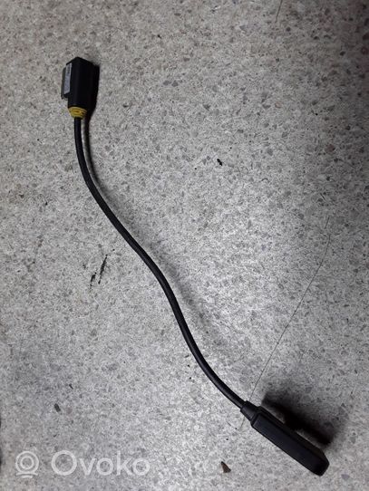 Audi A6 S6 C7 4G Connettore plug in USB 4F0051510AL
