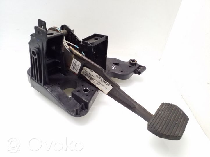 Citroen C6 Brake pedal 9660185780