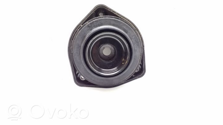 Mercedes-Benz C W204 Supporto di montaggio della molla elicoidale A2043201273