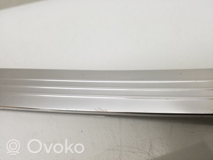 Mercedes-Benz S W221 Side skirt front trim A2216800335