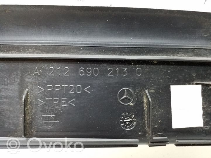 Mercedes-Benz E W212 Autres éléments garniture de coffre A2126902130