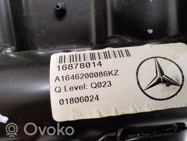 Mercedes-Benz R W251 Kojelaudan poikittaiskannatin A1646200086