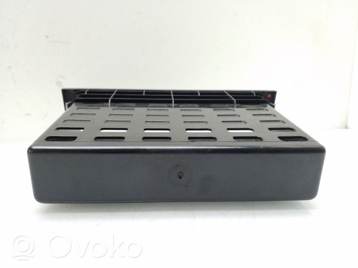 Skoda Octavia Mk2 (1Z) Box/scomparti cruscotto 1Z0862639A