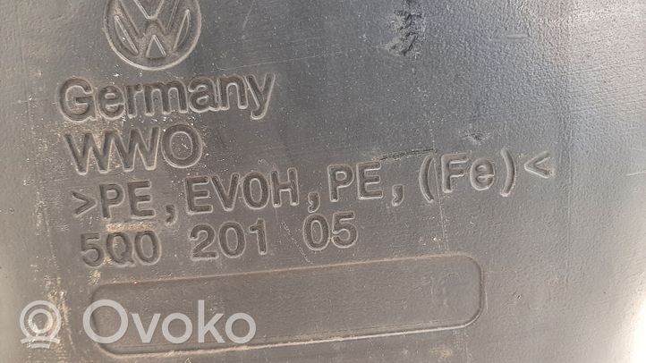 Volkswagen Touran III Réservoir de carburant 5Q0201085J