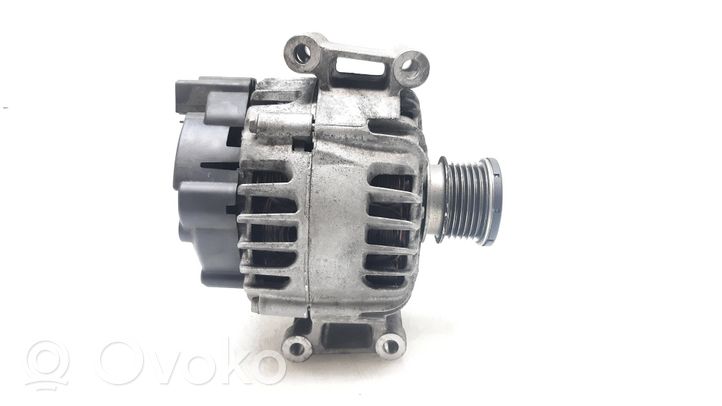 Mercedes-Benz E C207 W207 Generator/alternator A0009063000