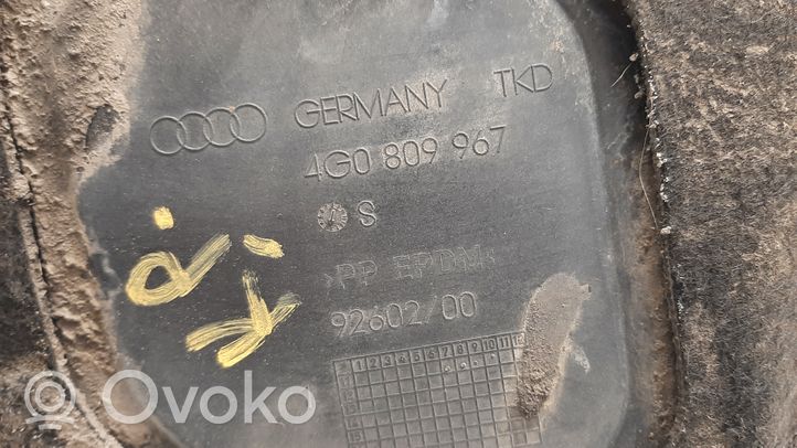 Audi A6 S6 C7 4G Rivestimento paraspruzzi passaruota anteriore 4G0821133D